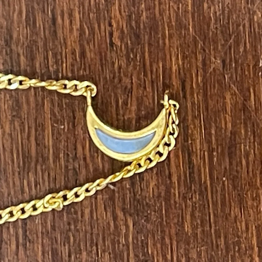 madewell moon necklace - Picture 2 of 5